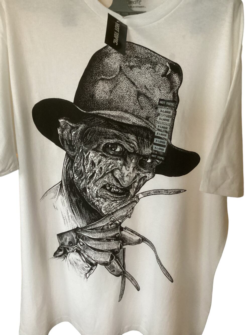Hot Topic Nightmare on Elm Street Freddy Kreuger Graphic Tee NWT Size XL